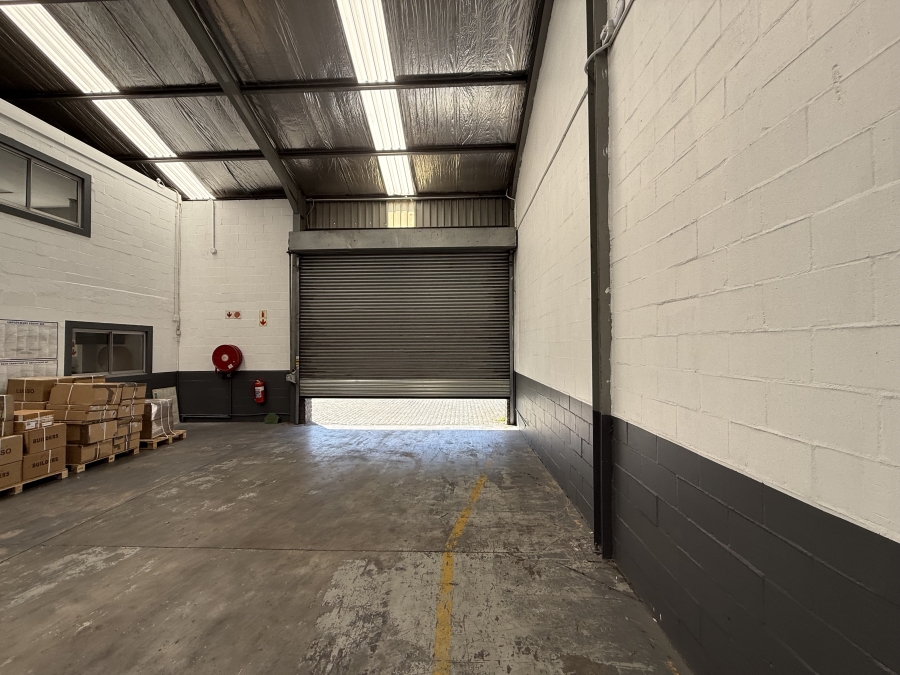 To Let commercial Property for Rent in Blackheath Industrial Western Cape